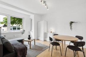 Modernes 3 Zimmer Apartment frisch saniert und möbliert